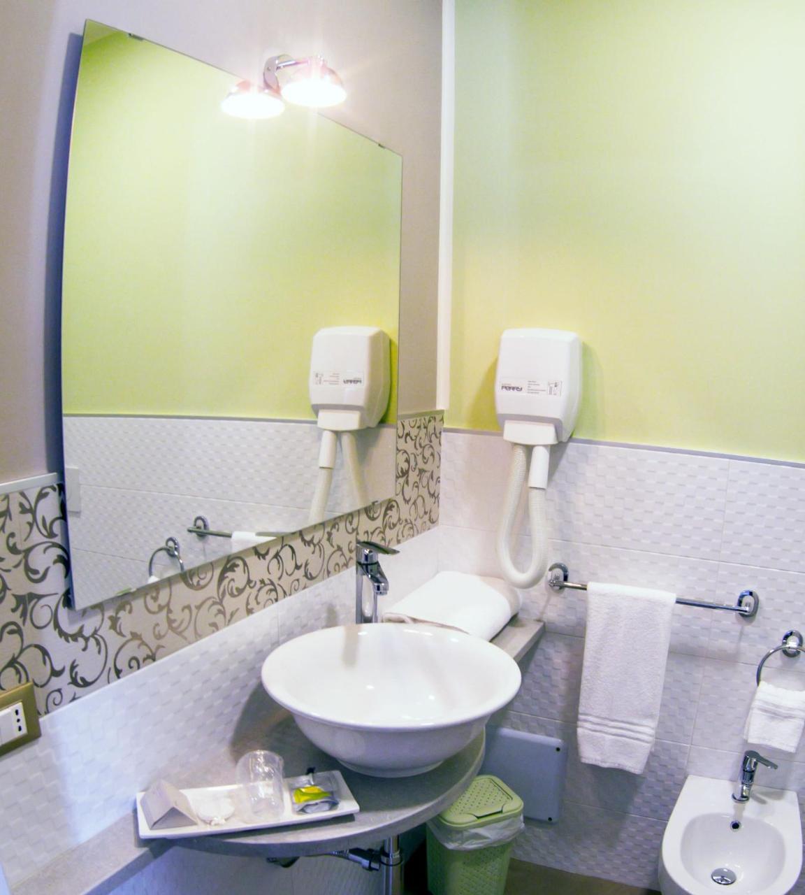B&B San Trifone Adelfia Exterior photo